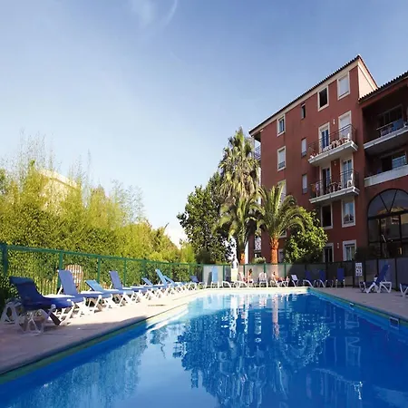 Riviera Retreat For Eight *