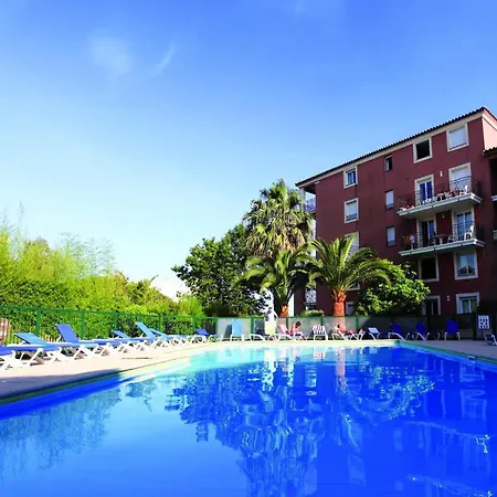 Riviera Retreat For Eight Sainte-Maxime